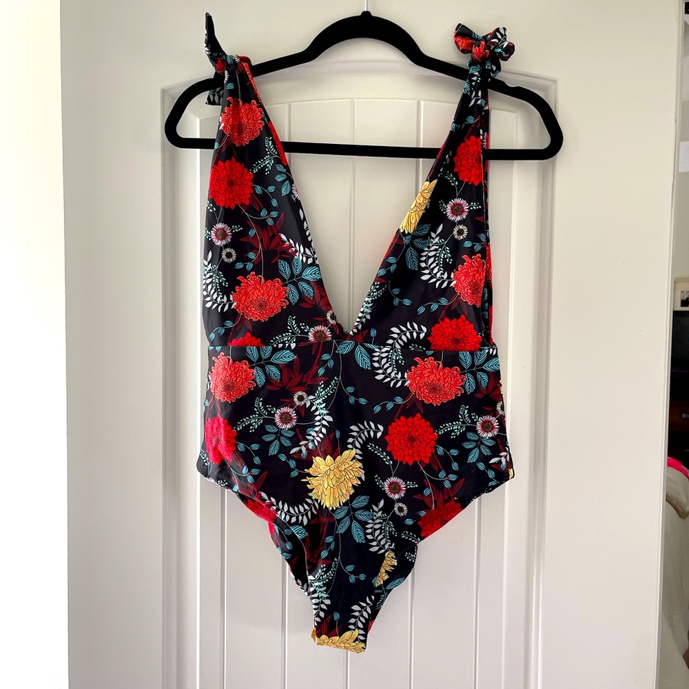 One Piece Swim